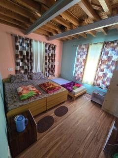 Yankit Homestay - Kaza - 5