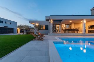 Villa Lorena Dalmacija ZadarVillas - Nin - 9