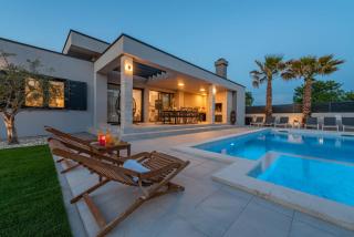 Villa Lorena Dalmacija ZadarVillas - Nin - 8