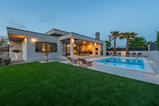 Villa Lorena Dalmacija ZadarVillas - Nin - 0