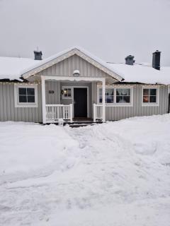 Fisherman's house-rooms 1-8 persons near Storuman - - 2