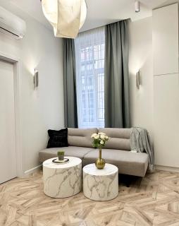 Szekely at Andrassy Suite -SZM4 - Budapest - 1