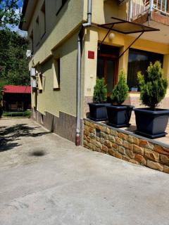Rebeka Guest House - Trjavna - 8