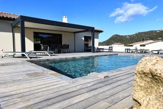 Élégance Corse : Maison 3 chambres, Piscine - Figari - 5