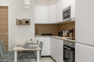 Cozy renovated apartment - 1BR4p - Hyper Center - Antibes - 1