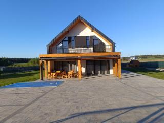 Trzy domki, nowe, sala bankietowa 82m2, - Skorka - 0