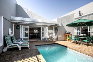The Joyful Tortoise - Hermanus - 7