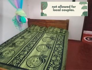 My room at Galle - Galle - 8