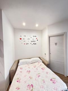 J&M House - Fondi - 5