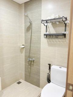 Beautiful Hotel Vinhomes Grand Park - Long Bình - 1