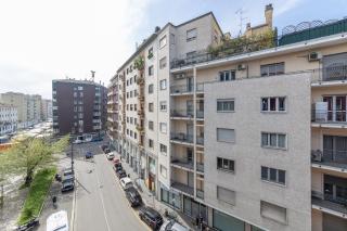 Via Santa Croce 1 - Milan - 3