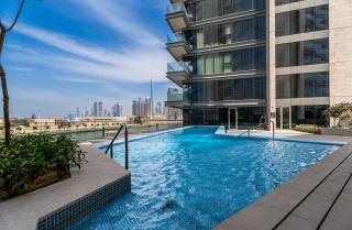 Escape24 Elegant 2BR with Canal view near Safa Park - 9