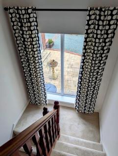 4 Bed 4 Bathroom Home - - 1