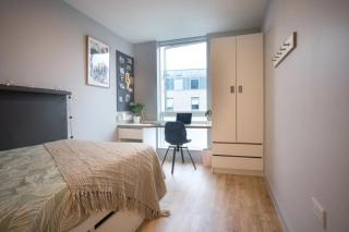 The West Wing in Cardiff - 1