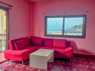 Tai Note's Room - Ko Si Chang - 2