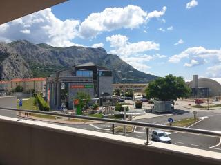 SUNNY apartments near the sandy beach - Omiš - 1
