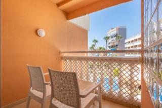 Hotel Parasol by Dorobe - Torremolinos - 8