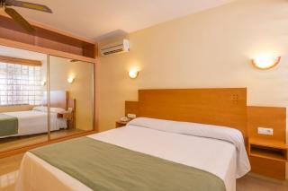 Hotel Parasol by Dorobe - Torremolinos - 9