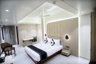 Clubhouse Hotel Ayodhya - Ayodhya - 1