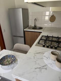 Axenia City Center Apartment - 3