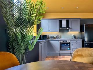 Chic Boutique Retreat with Luxury Bath - Barnard Castle - 2
