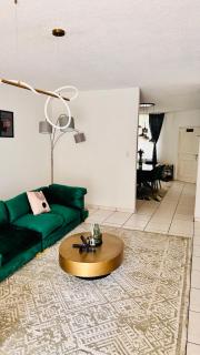 Room, in a shared Haven in the Heart of Sandton - 3