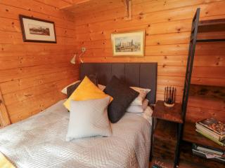 Snape Castle Garden Lodge - 2