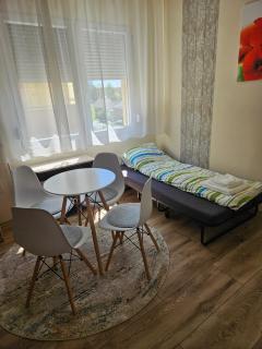 Pipacs Apartman - Makó - 3
