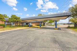 Americas Best Value Inn Fort Worth/Hurst - Richland Hills - 9