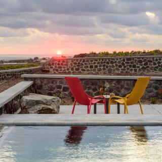 Avan Luxury Villas - Pyrgos - 1