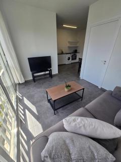 Studio by The Sea - Limassol - 8