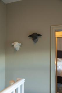 The Village House Restored 4BR 1850s Galway Cottage Near the Wild Atlantic Way - - 3