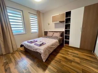 Cozy One-Bedroom Apartment near Burgas Sea Garden - Burgas - 9
