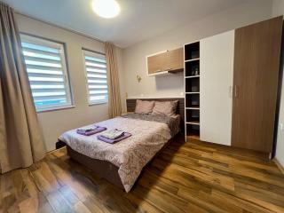 Cozy One-Bedroom Apartment near Burgas Sea Garden - Burgas - 8