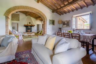 La Palazzina, Ville Di Corsano, Home And Pool - 3