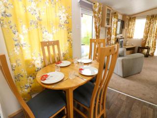 Cates Cozy Cabin - Carlisle - 3