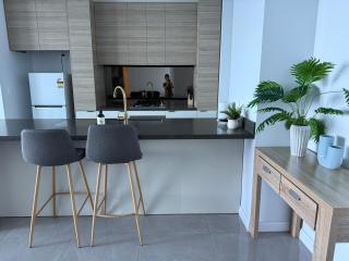 Surfers Paradise New Beachfront Apartments - Gold Coast - 5