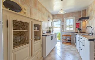 Cozy Apartment In Puerto De Mazarrón - Puerto de Mazarrón - 4