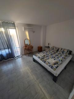 Guesthouse in Chernomorets next to Gradina and Sozopol - 8