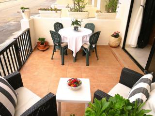 Welcome Families Beachfront with Ocean Views - Mellieħa - 7