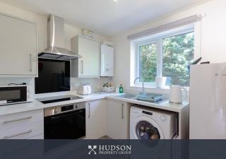 1-Bedroom Apartment with Parking - Wellington - 4