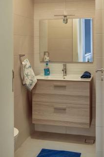 Emerald Beach Apartment - 3