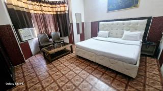 Hotel Asia Palace - 4