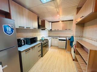 3-bed penthouse apartment - 9