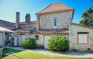 Awesome Home In Gageac-Et-Rouillac - Gageac-et-Rouillac - 3
