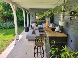 Hinton House - Winchester - 5