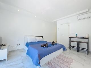 Center of Malta Bright Studio Apartment - Birkirkara - 9
