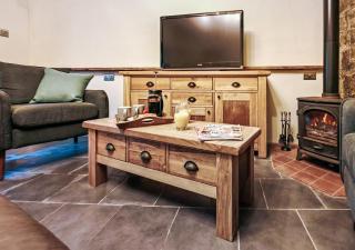 Wash House Cottage - Great Rowsley - 8