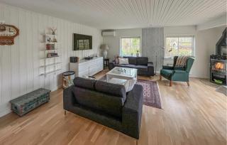 3 Bedroom Beautiful Home In Hörby - 4