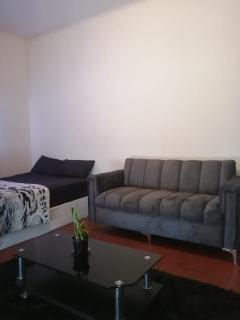 Private Room in Central Joburg - Johannesburg - 2